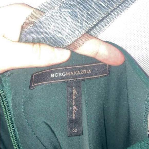 Elegant Forest Green Evening Gown - Picture 6 of 6